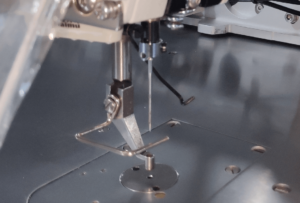 how to put a presser foot on a sewing machine