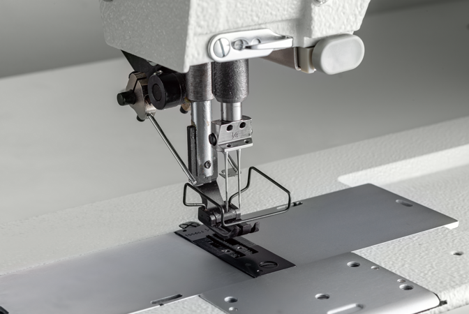 How To Thread A Sewing Machine?
